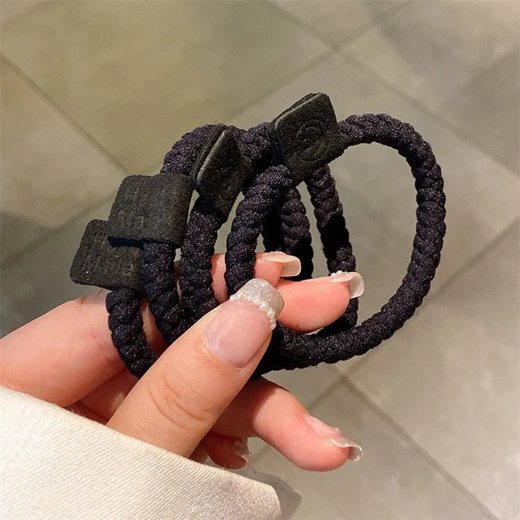 FORMA Aura Scrunchies
