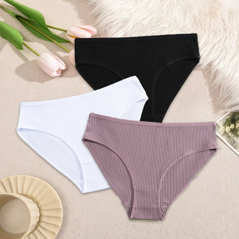 Nina Briefs — בגד ספורט לנשים מבית FORMA — תמונה 5