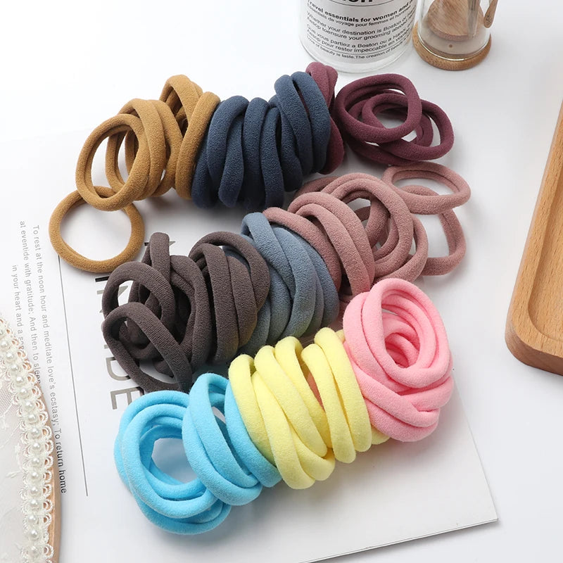 FORMA Active Scrunchies