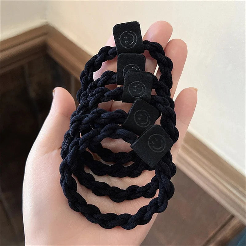 FORMA Aura Scrunchies