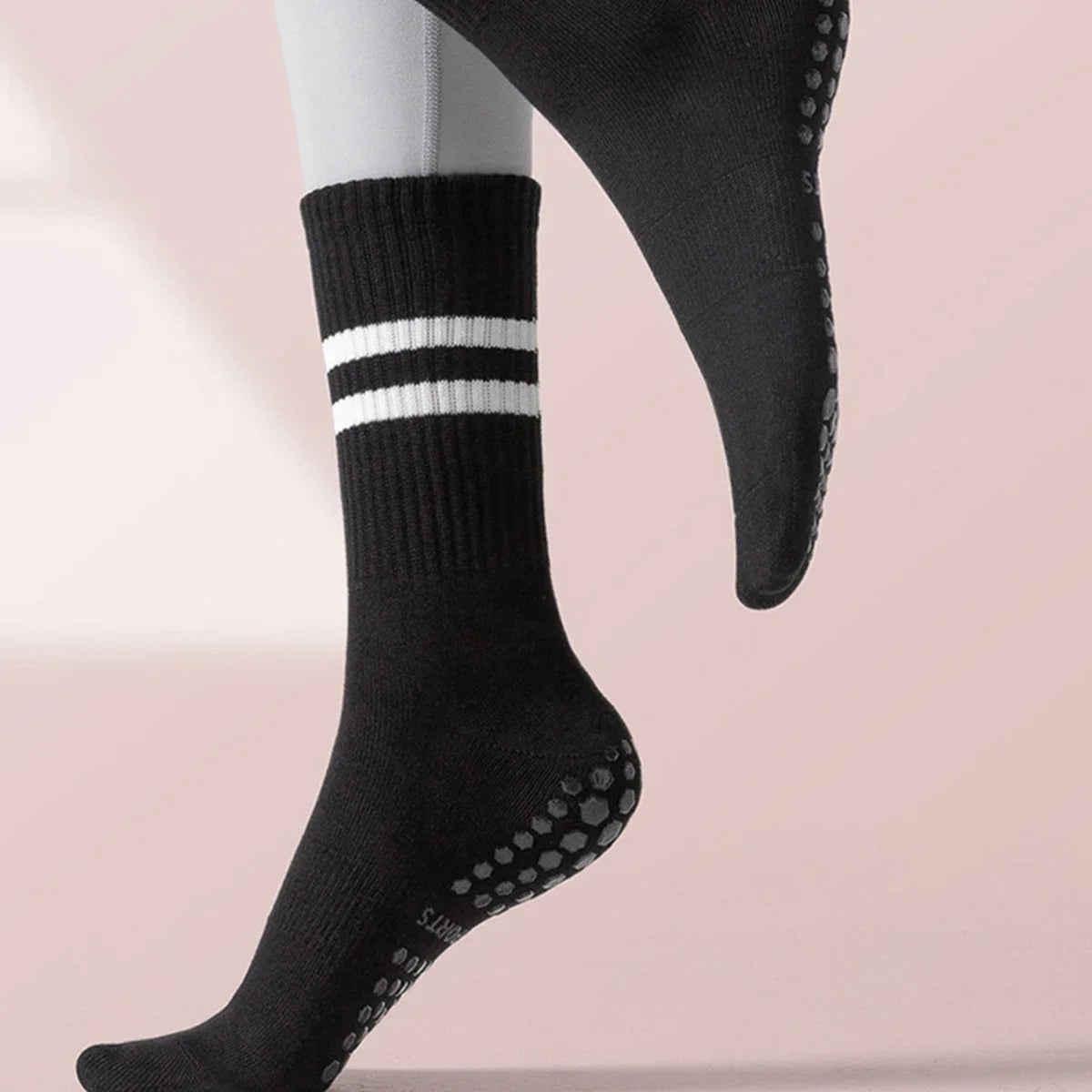 FORMA GripFlow Socks